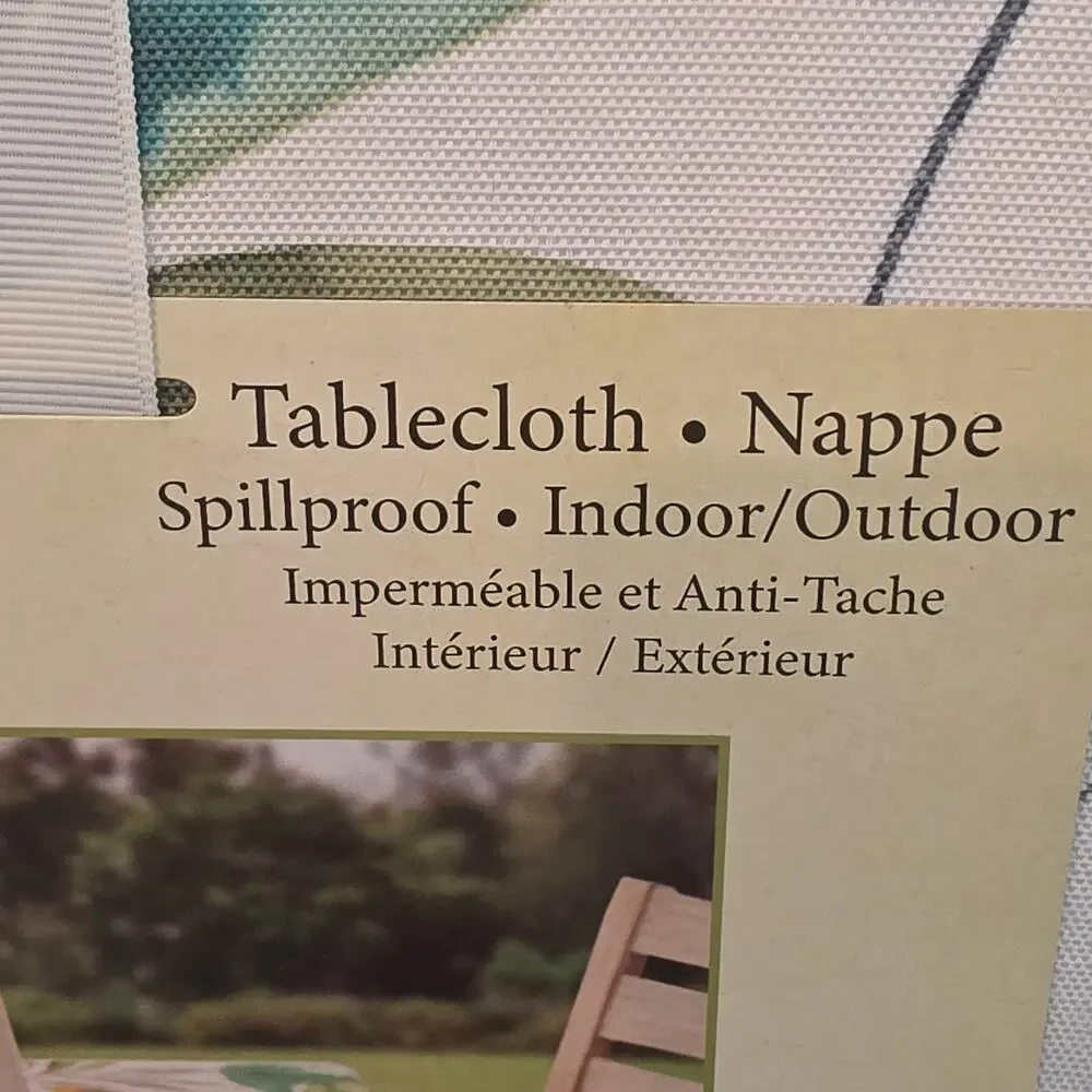Benson Mills‎ Giselle Spillproof Round Tablecloth 70in Floral Nature Polyester